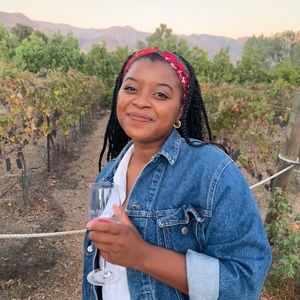 Meet your Posher, Alyssa